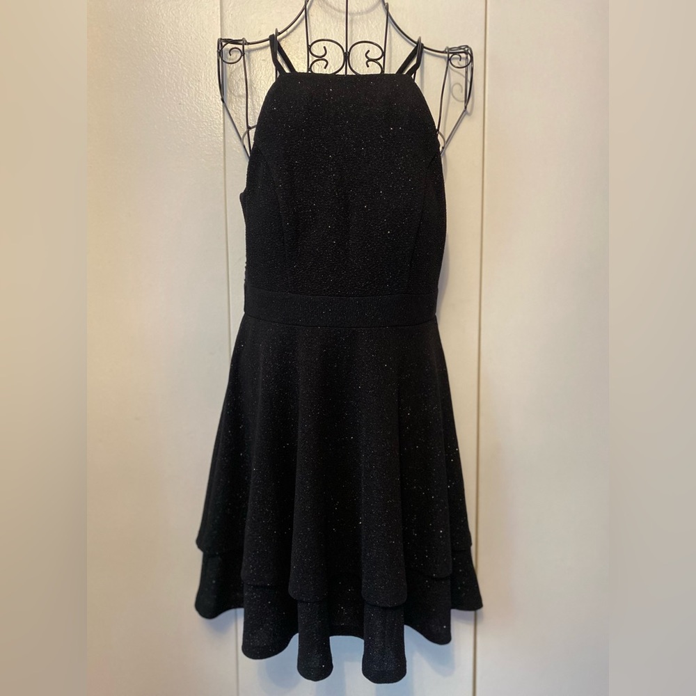 🩷🩷🩷NWT Three Pink Hearts Halter Sparkle Black Dress Size M (Junior's Sizing)
